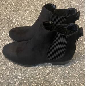 City Classified Women Ankle Boots Elastic Booties Size 6